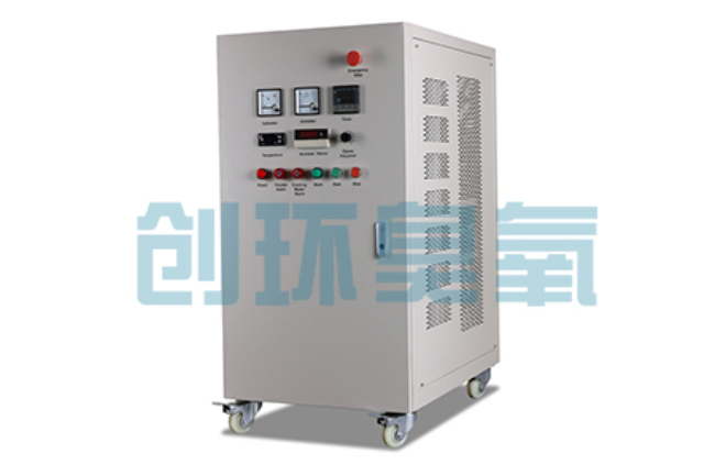 衡阳冬季养殖场密闭消毒双赢方案：臭氧发生器在工厂化水产与畜牧场景的安全应用